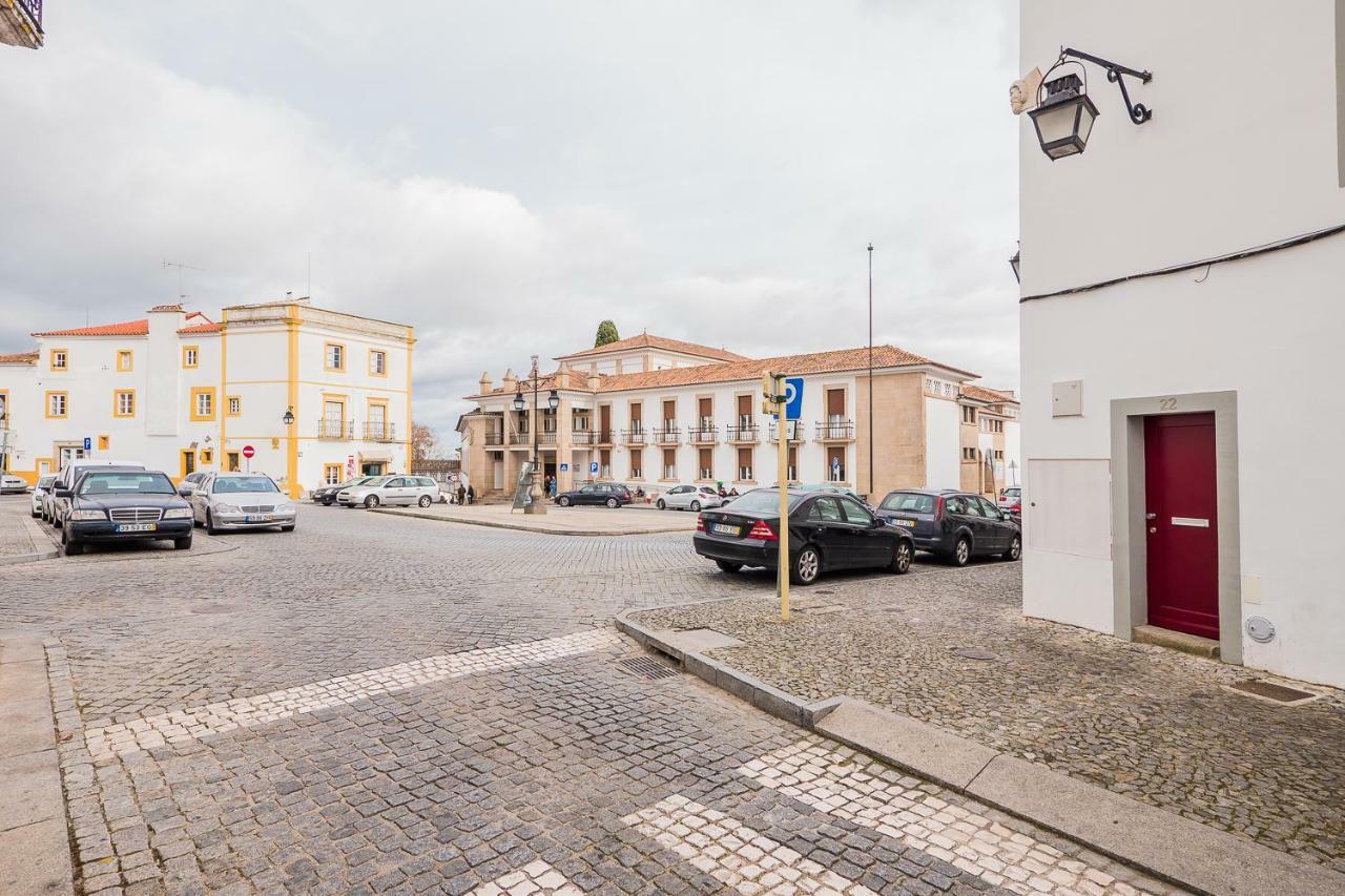 דירות אבורה Casa Dos Mouros מראה חיצוני תמונה